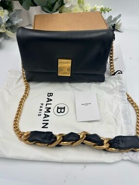 Women's Balmain, soft leather shoulder bag made in Italy NWT
